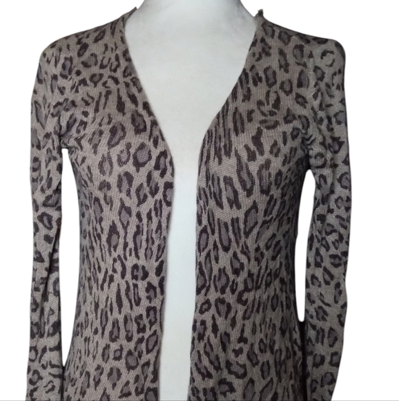 Acrobat Leopard Animal Print Open Front Silk Cashmere Knit Cardigan Size Medium - Picture 3 of 8